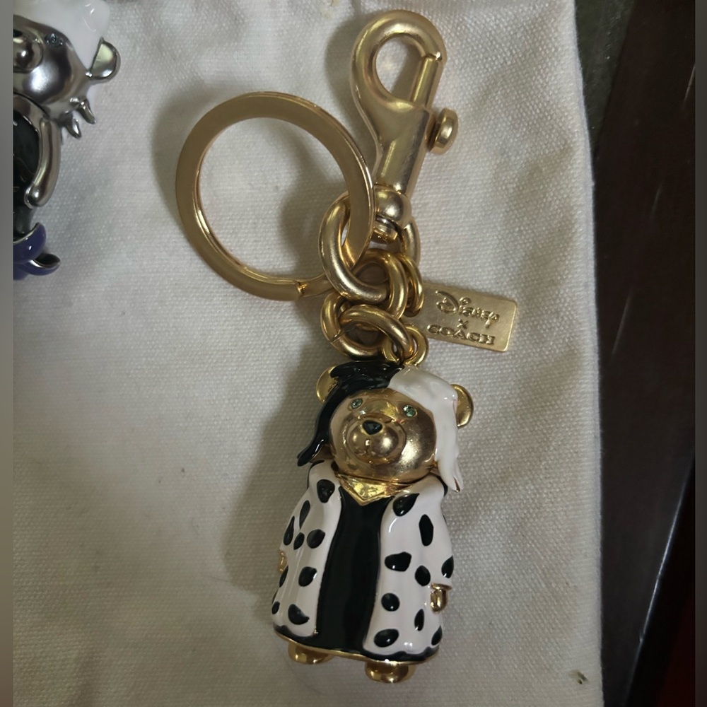 Coach Gold and Black Dalmatian Key Holder - Picture 2 of 5